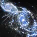 Galáxia espiral distante fotografada no espaço profundo
